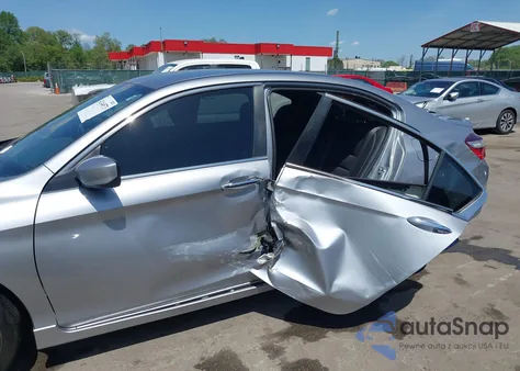 2017 Honda Accord Sport from USA, damaged, VIN 1HGCR2F5XHA031510